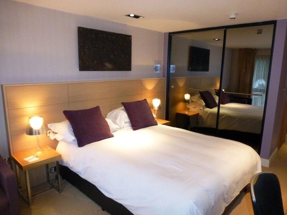 Beales Hotel Hatfield  Eksteriør bilde