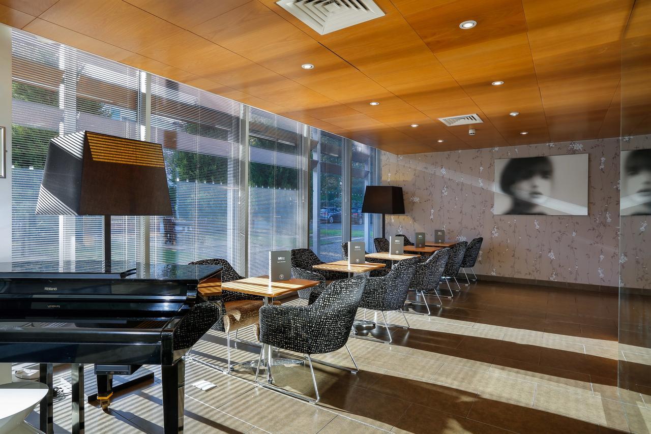 Beales Hotel Hatfield  Eksteriør bilde