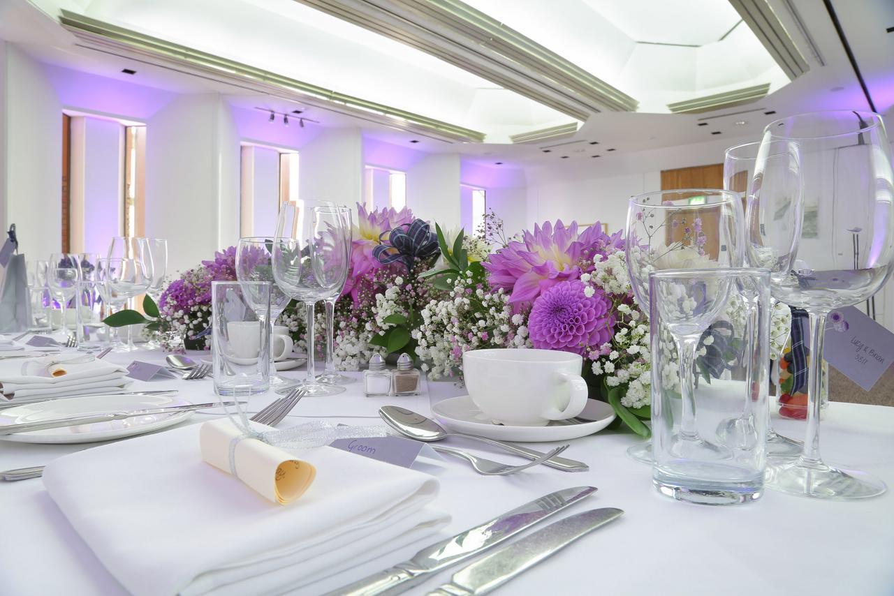 Beales Hotel Hatfield  Eksteriør bilde